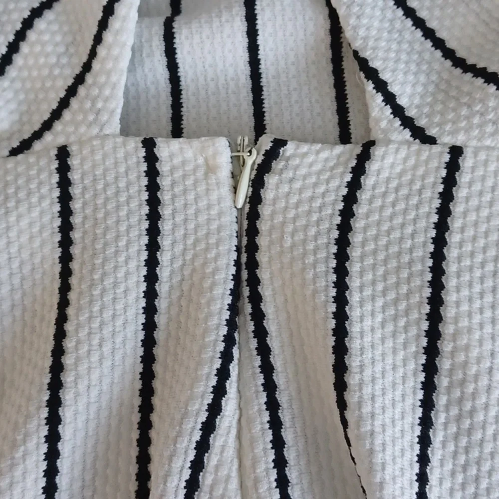 Lush Striped Dress - Picture 9 of 11